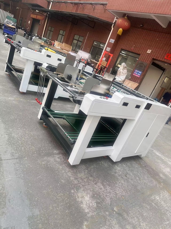 Fully Automatic Corner Cutting Machine Dust Free V Groove Cutting Machine For Paper Box