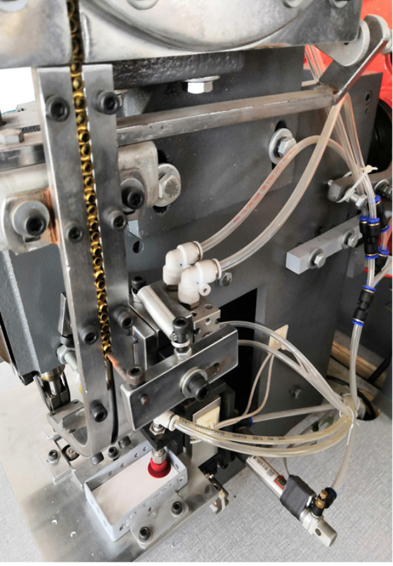 JZ-918HT Tag Eyelet Machine Shoe Eyelet Equipment