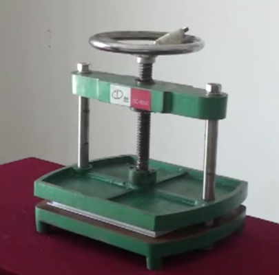 220V / 110V Manual Paper Pressing Machine For A4 Paper